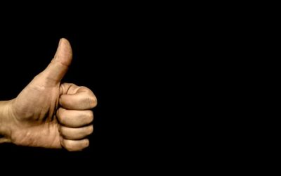 Like, share, follow: So hat sich die Kommunikation durch Social Media verändert